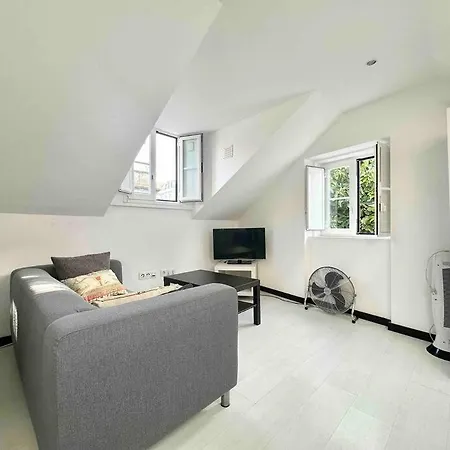 Duplex In Bairro Alto * Lisbon
