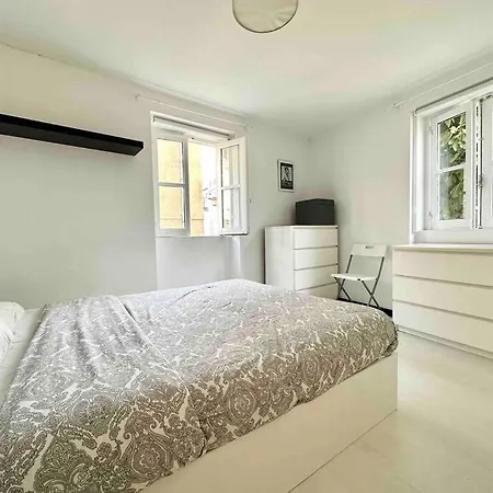 Apartment Duplex In Bairro Alto Lisbon